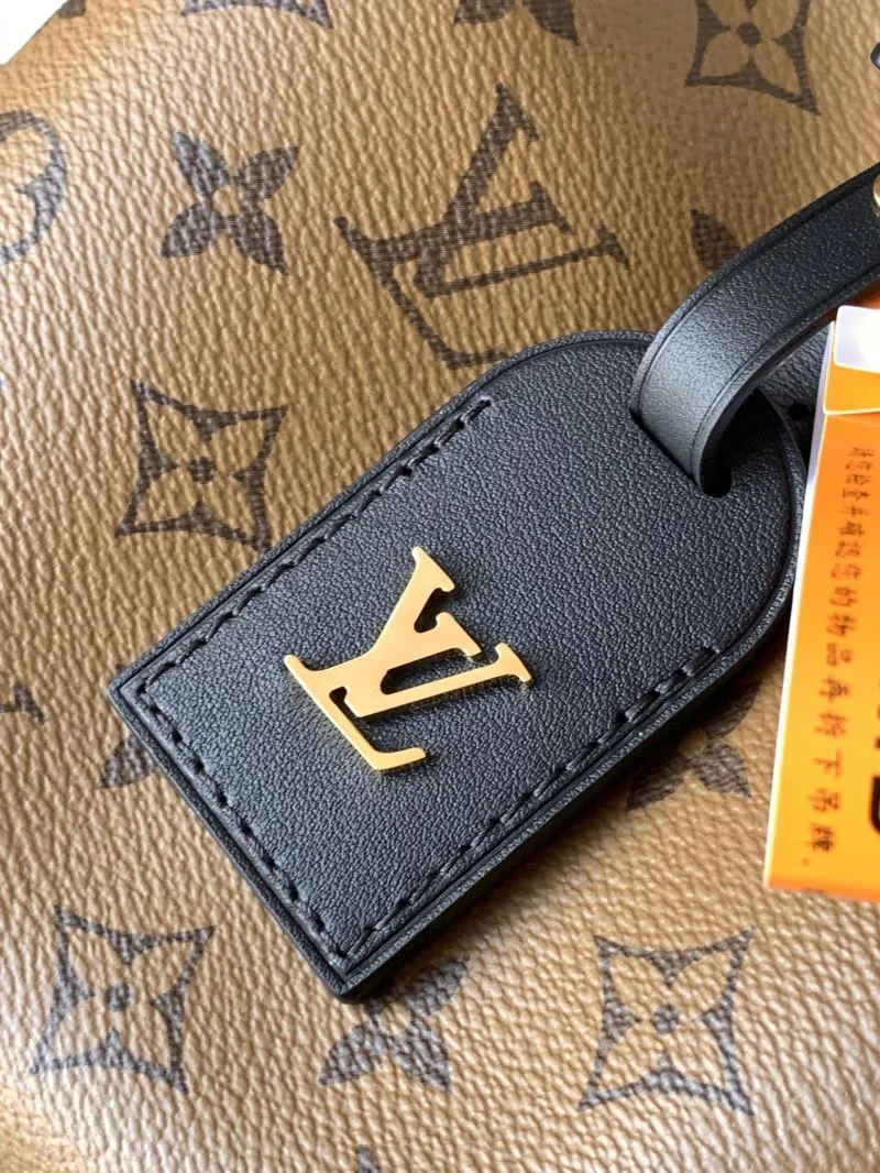Minimalist Louis Vuitton Shopping Bags 42498