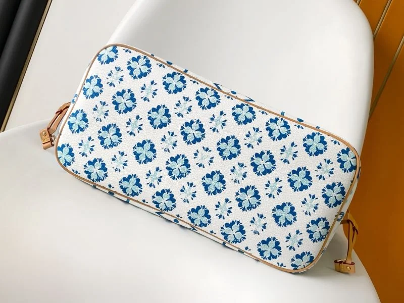 Louis Vuitton Shopping Bags WeatherProof 42496