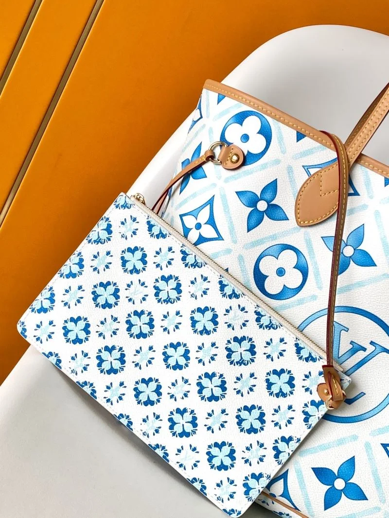 Louis Vuitton Shopping Bags WeatherProof 42496
