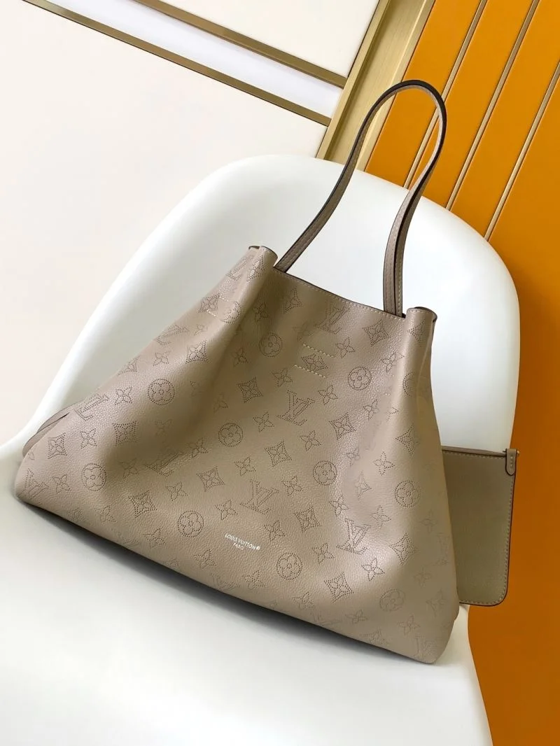 Louis Vuitton Shopping Bags Seasonal 42520