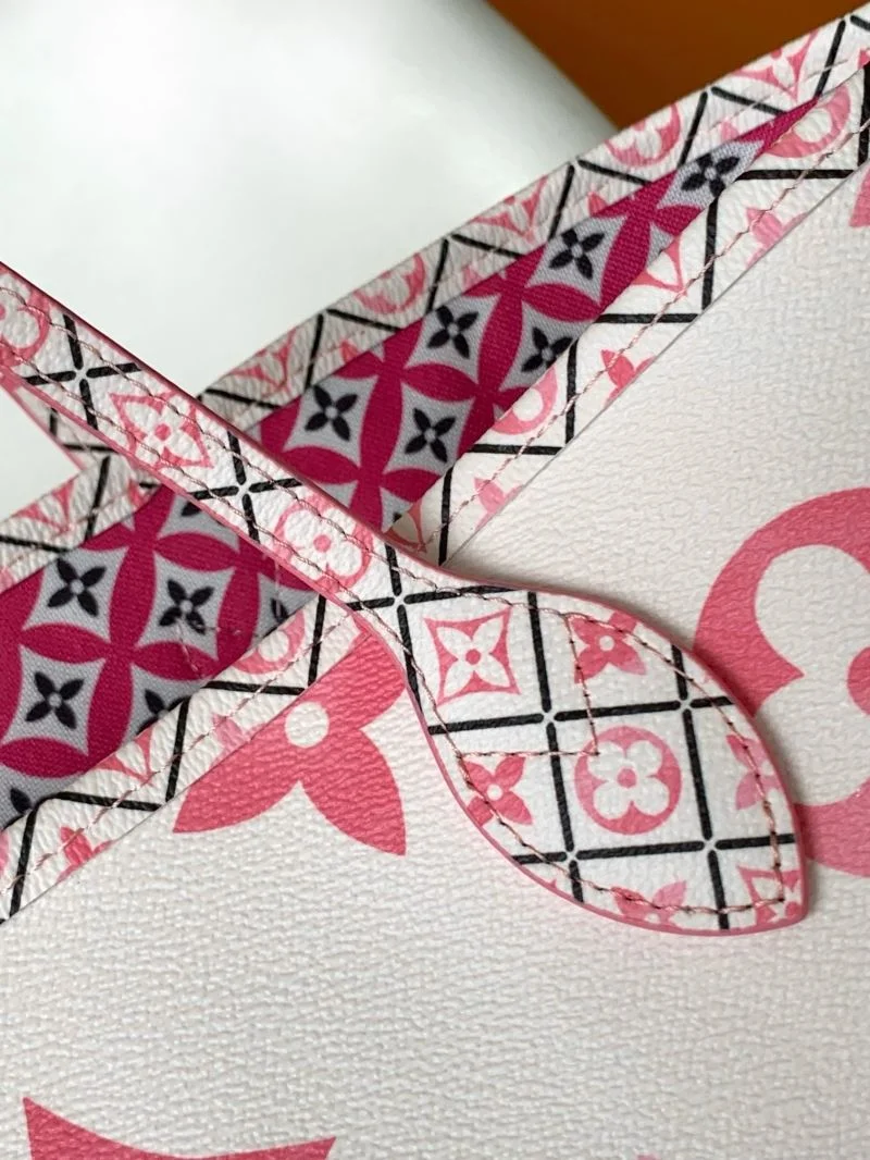 SportInspired Louis Vuitton Shopping Bags 42489