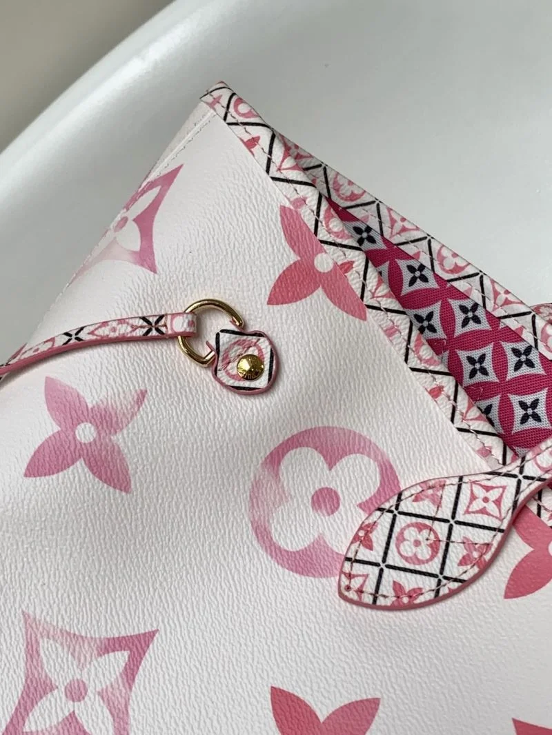 SportInspired Louis Vuitton Shopping Bags 42489