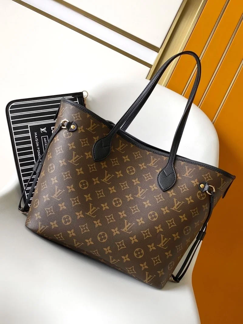 Versatile Louis Vuitton Shopping Bags 42499