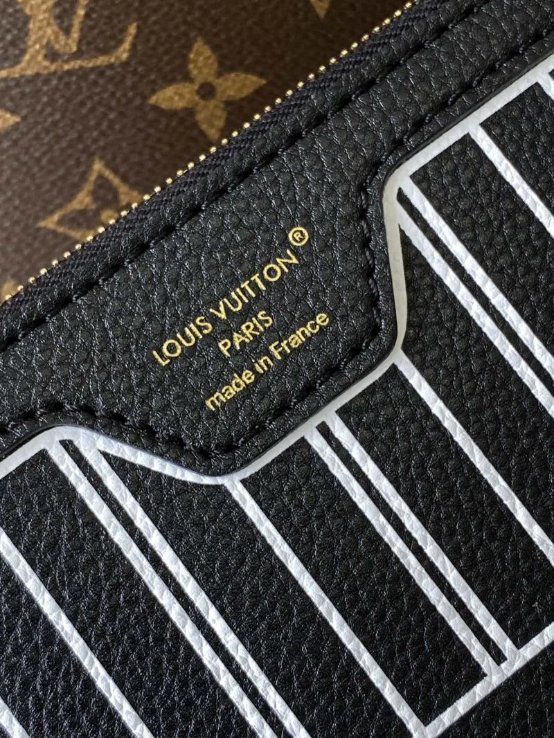 Versatile Louis Vuitton Shopping Bags 42499