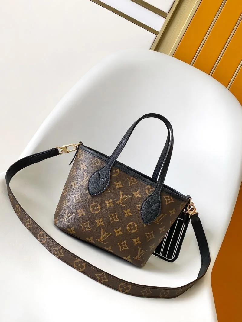 Breathable Louis Vuitton Shopping Bags 42468
