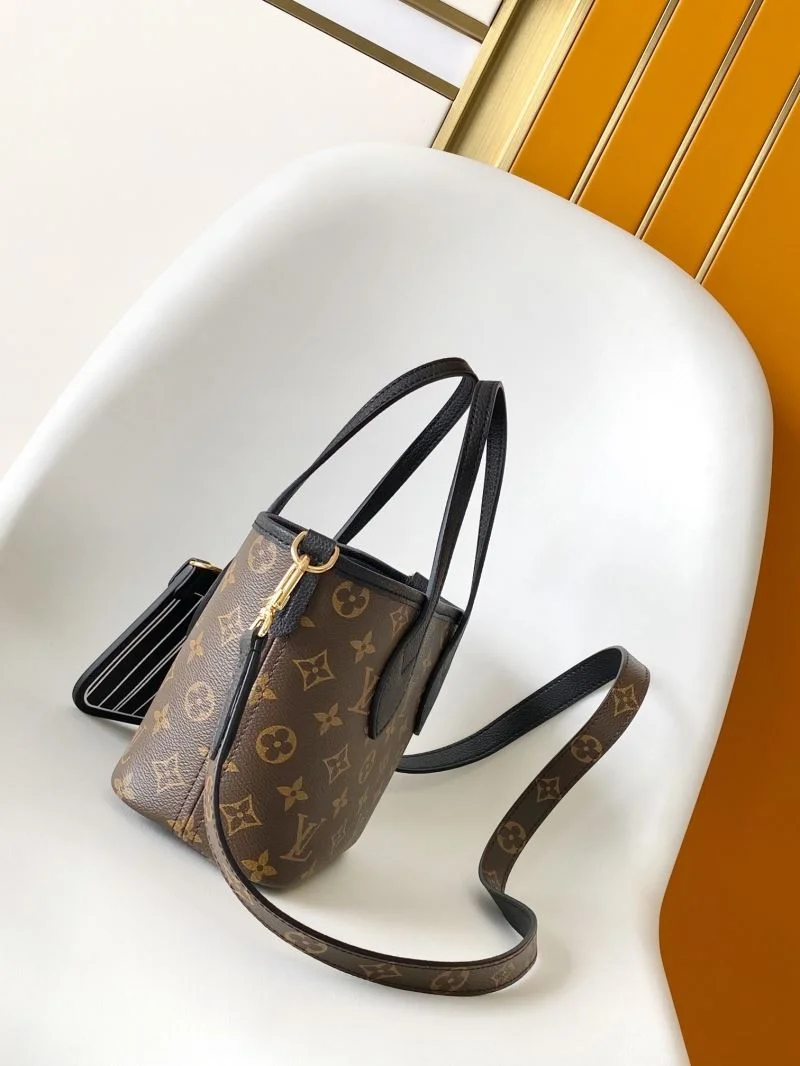 Breathable Louis Vuitton Shopping Bags 42468