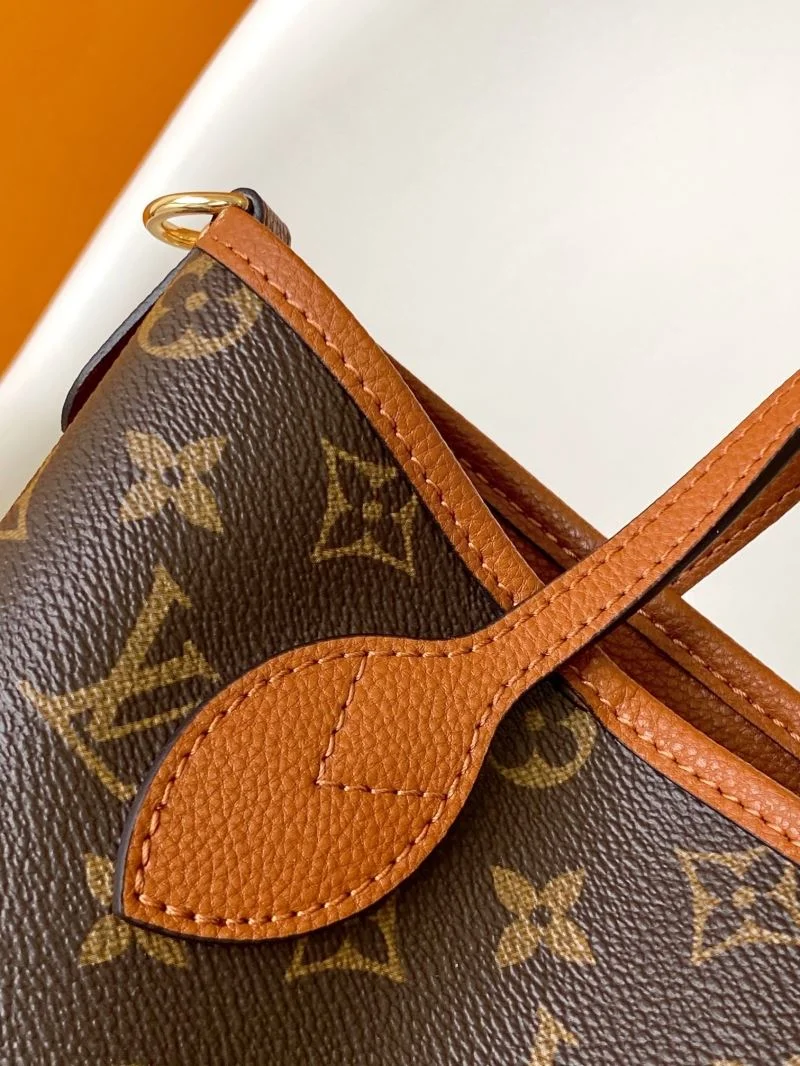 ModernLook Louis Vuitton Shopping Bags 42466