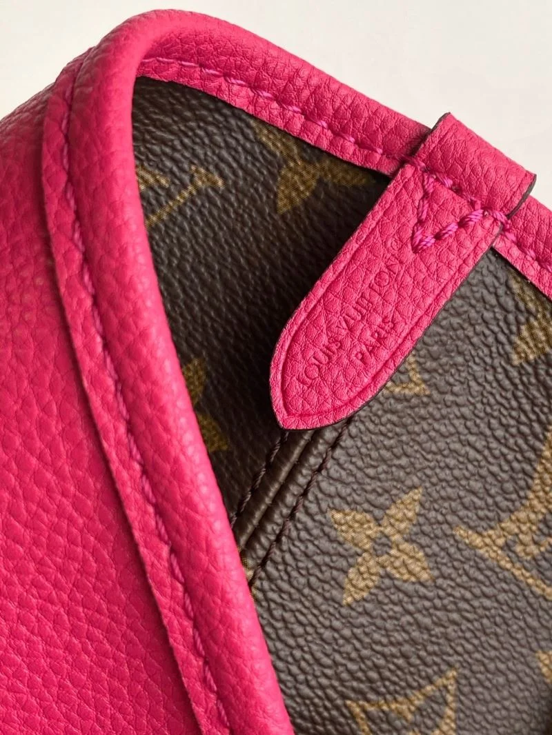 Minimalist Louis Vuitton Shopping Bags 42471