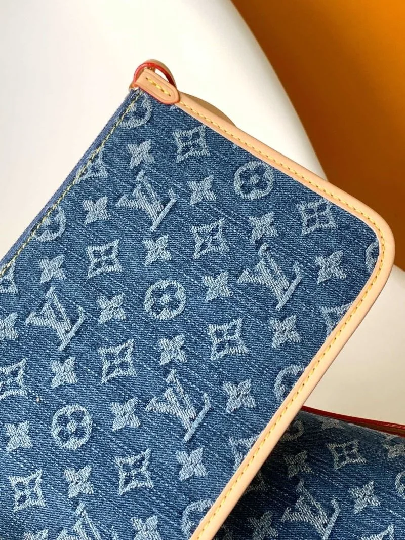 Louis Vuitton Shopping Bags EasyMatch 42440