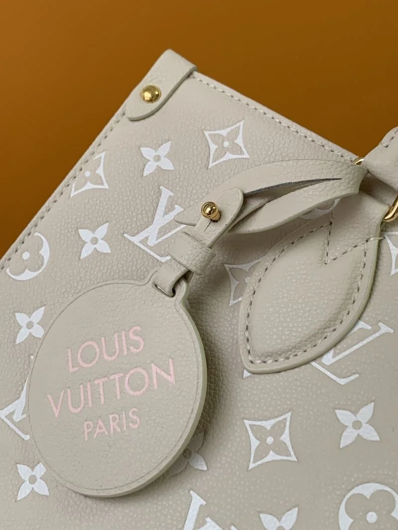 Effortless Louis Vuitton Shopping Bags 42446