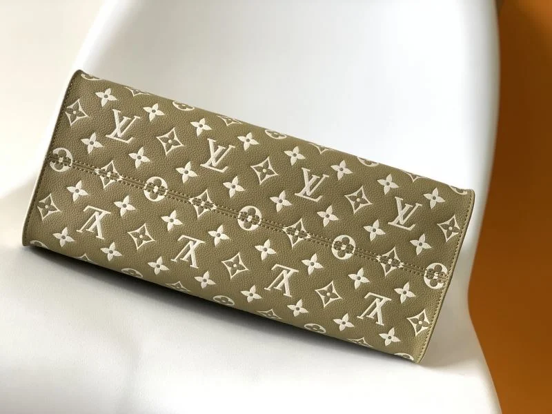 Lightweight Louis Vuitton Shopping Bags 42549