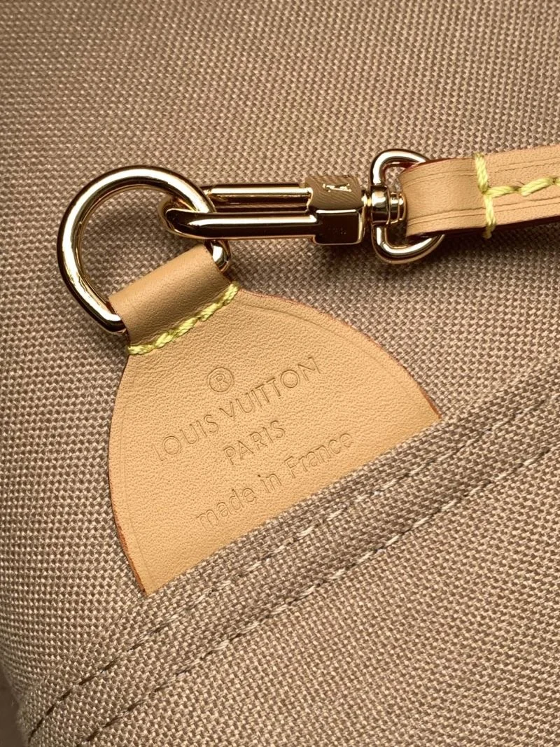 Louis Vuitton Shopping Bags Comfortable 42457