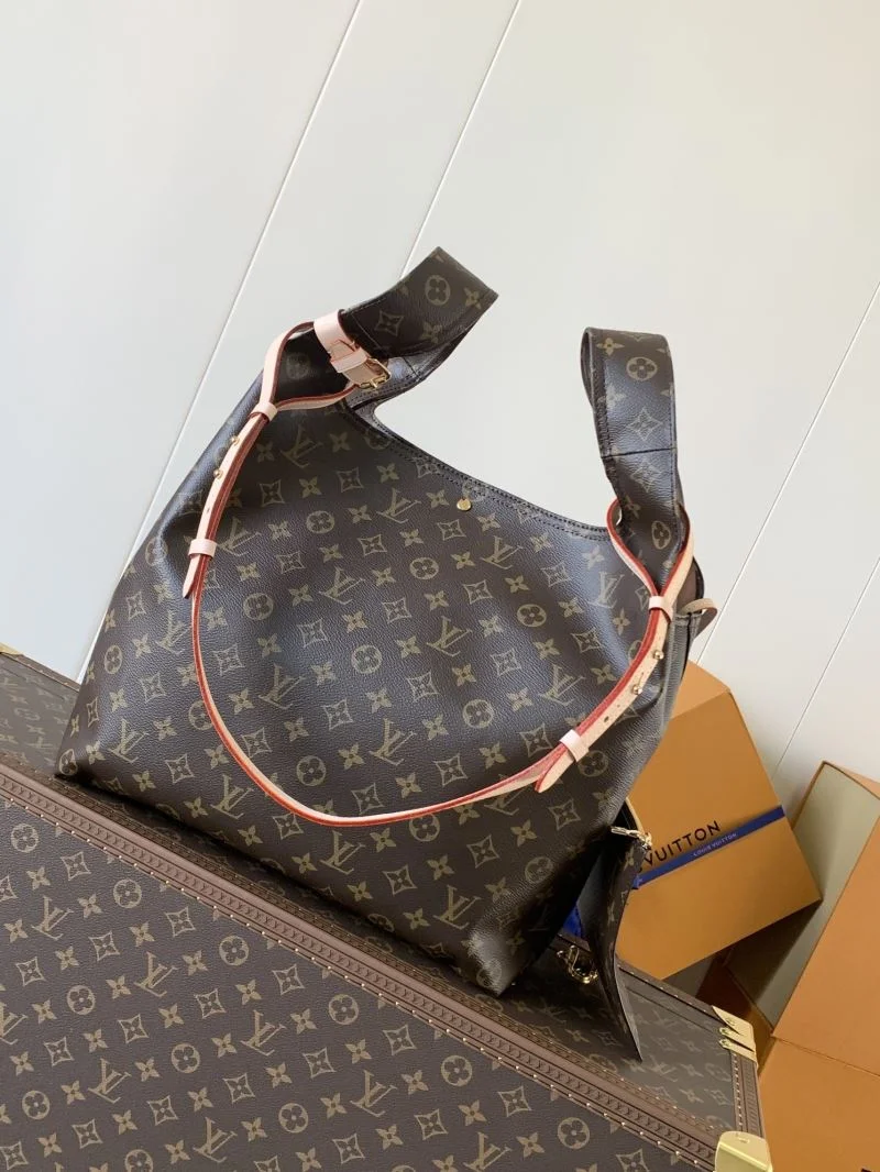 Trendsetting Louis Vuitton Shopping Bags 42437