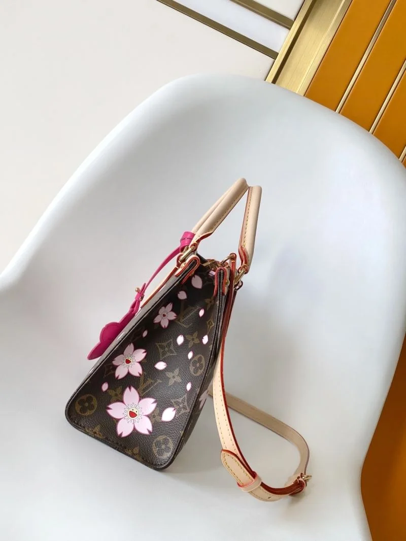 Bright Louis Vuitton Shopping Bags 42448