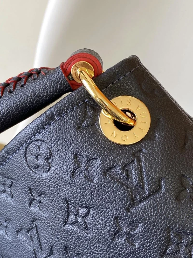 Louis Vuitton Shopping Bags WellDesigned 42436