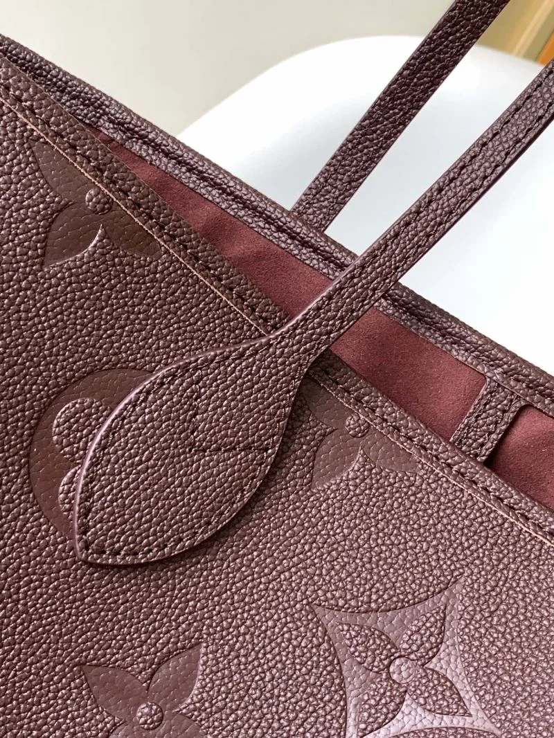 WellDesigned Louis Vuitton Shopping Bags 42422