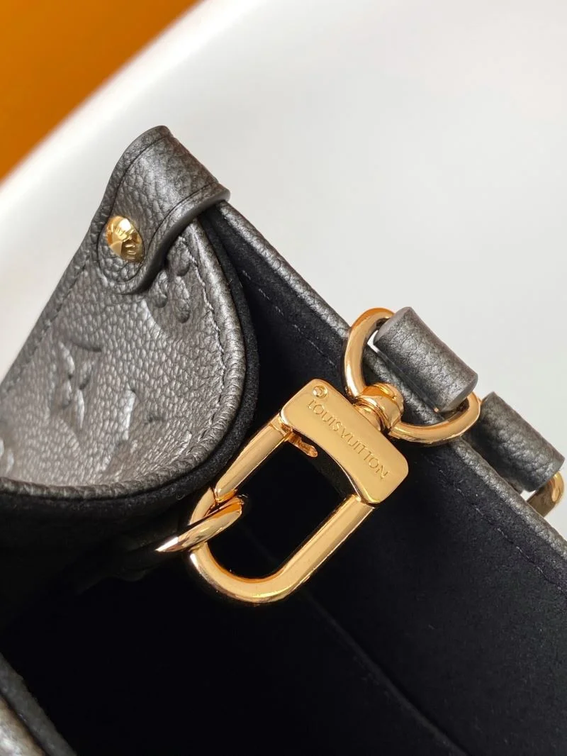ModernLook Louis Vuitton Shopping Bags 41898