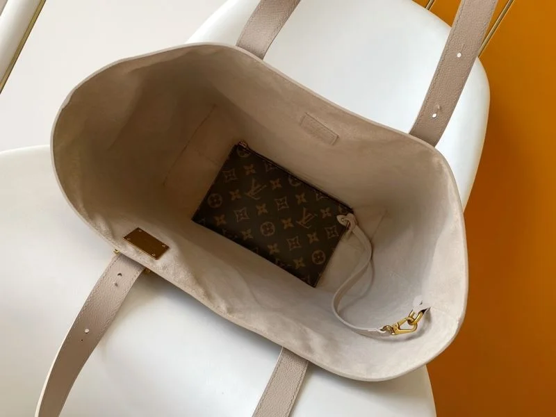 Bright Louis Vuitton Shopping Bags 41921