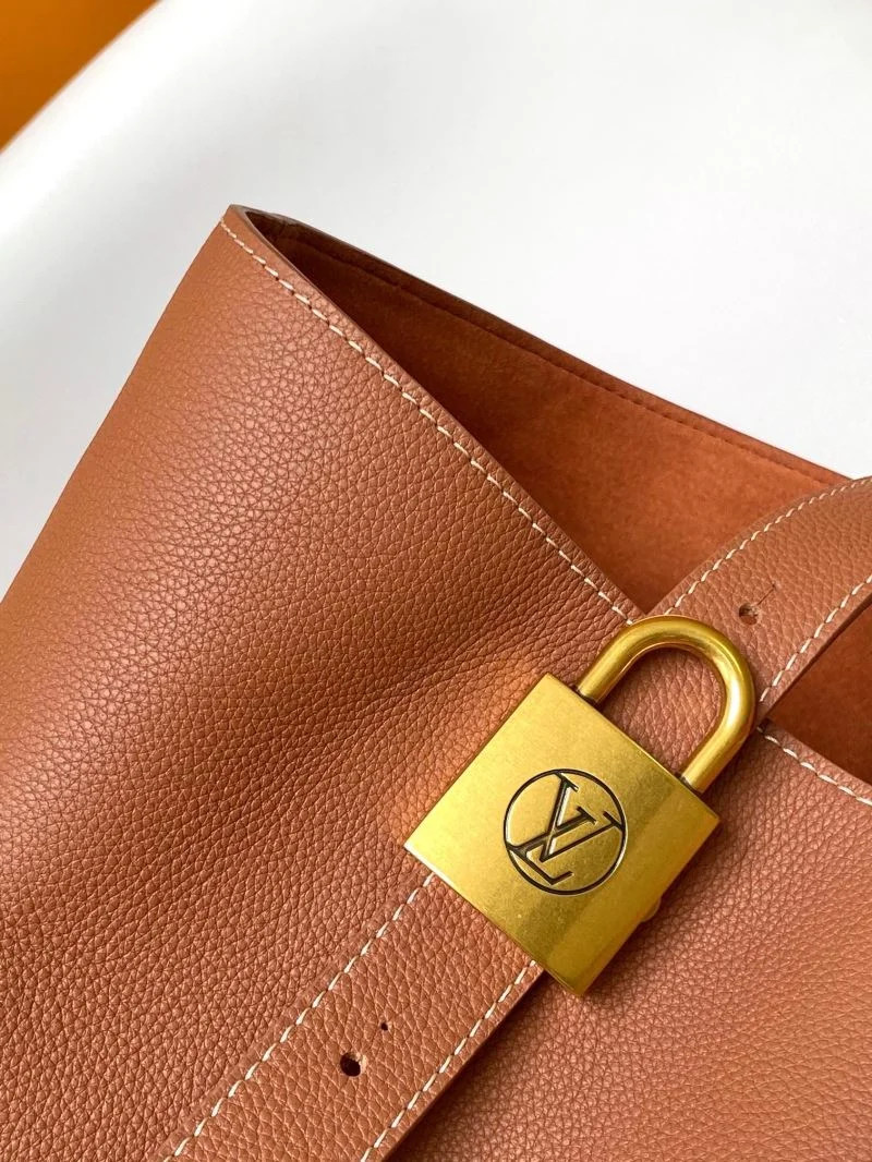 Comfortable Louis Vuitton Shopping Bags 41880