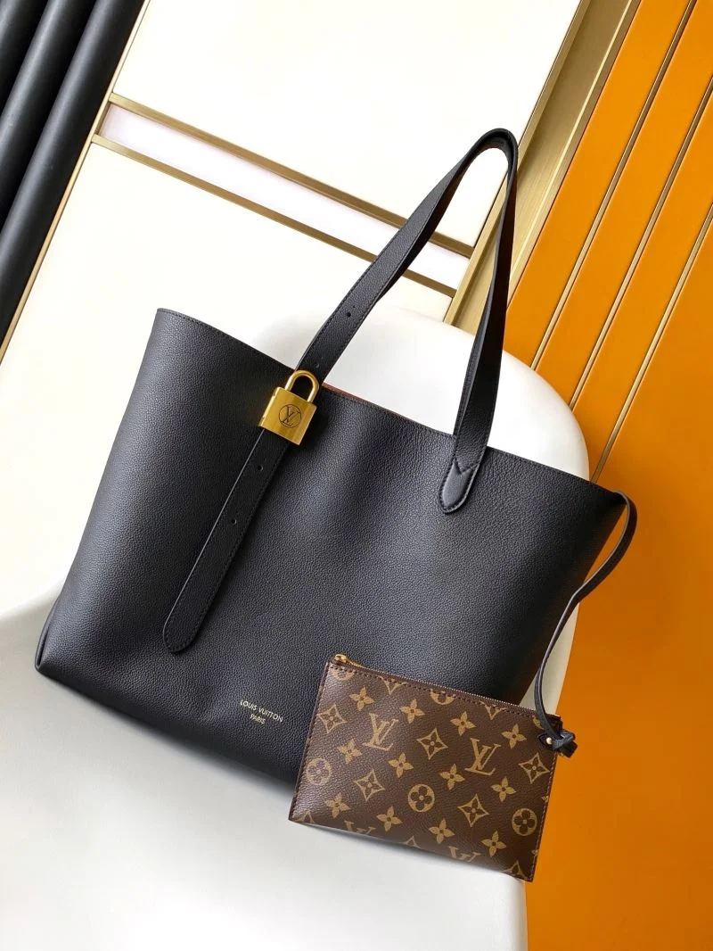 Louis Vuitton Shopping Bags Effortless 41926