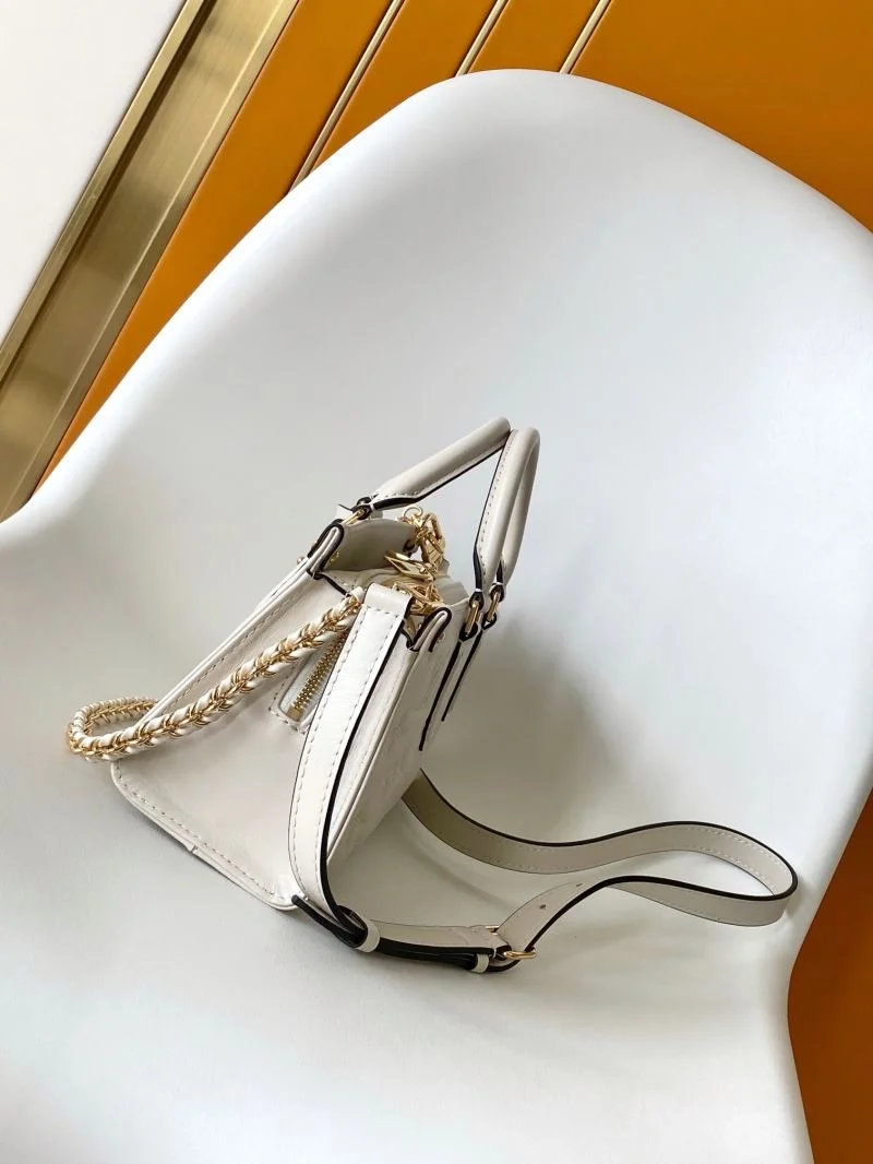 Flexible Louis Vuitton Shopping Bags 41885