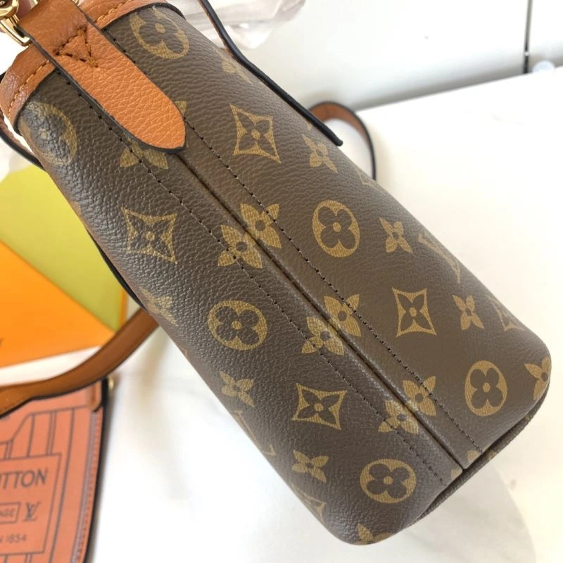 UrbanStyle Louis Vuitton Shopping Bags 87437