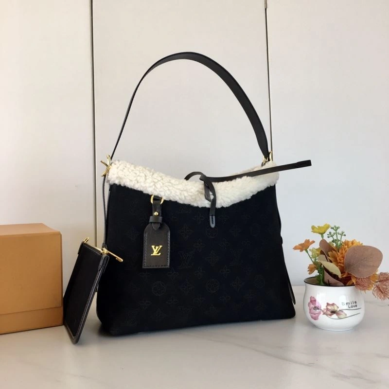 Comfortable Louis Vuitton Shopping Bags 87402