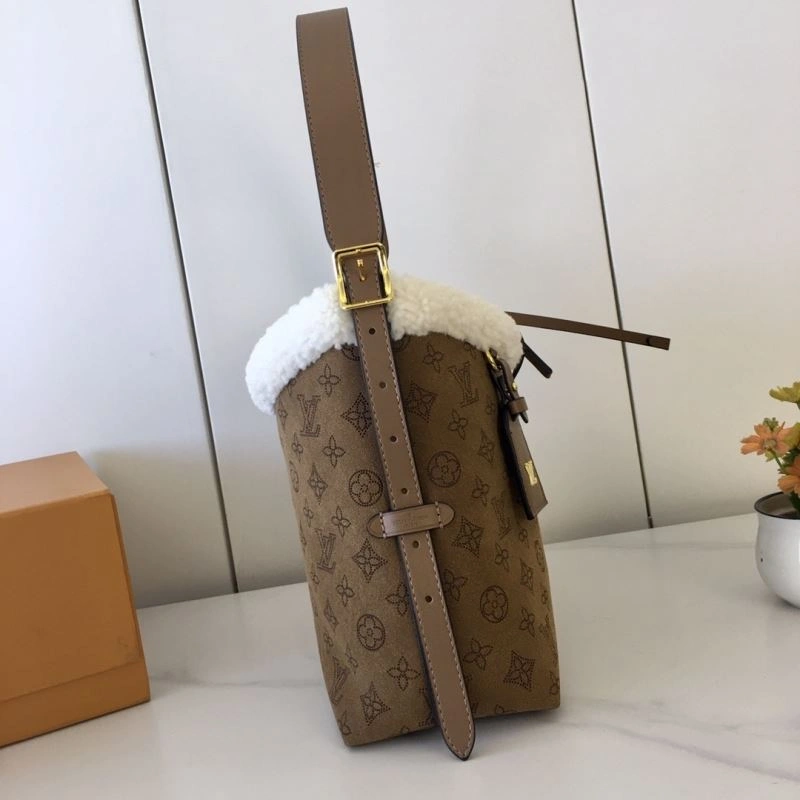 Louis Vuitton Shopping Bags TimelessDesign 87396