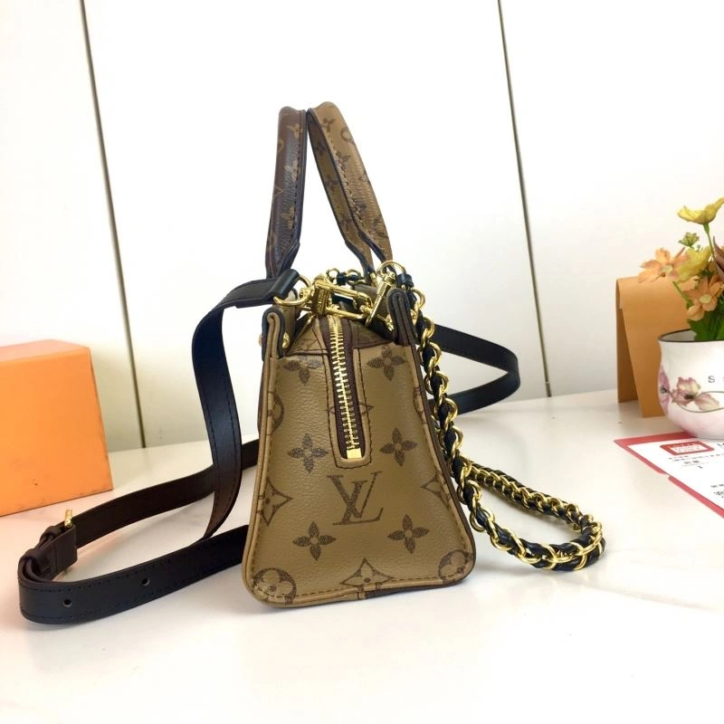 Louis Vuitton Shopping Bags Refined 87399