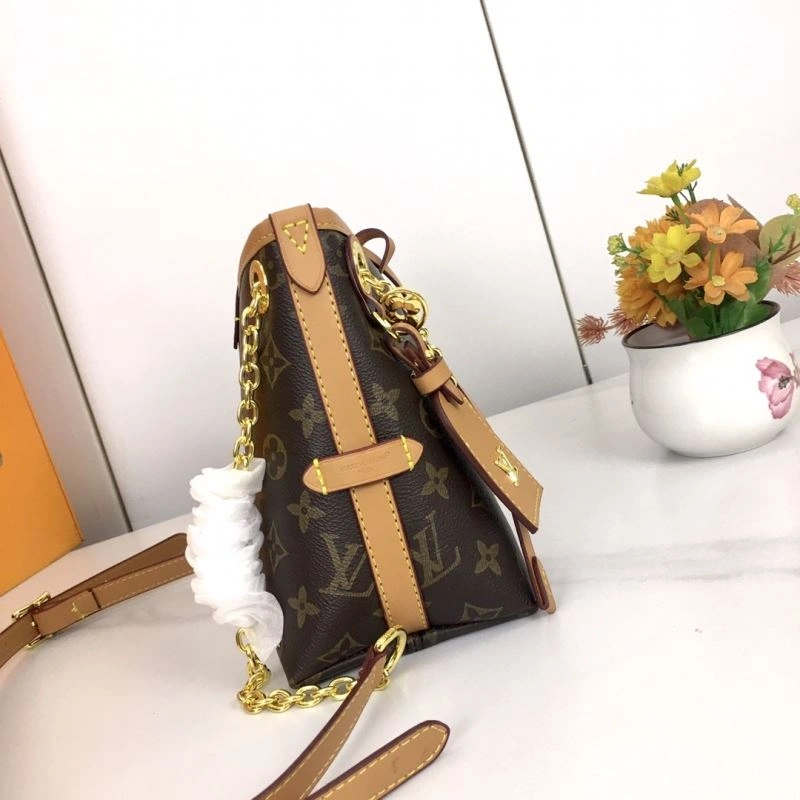 Louis Vuitton Shopping Bags Effortless 87395