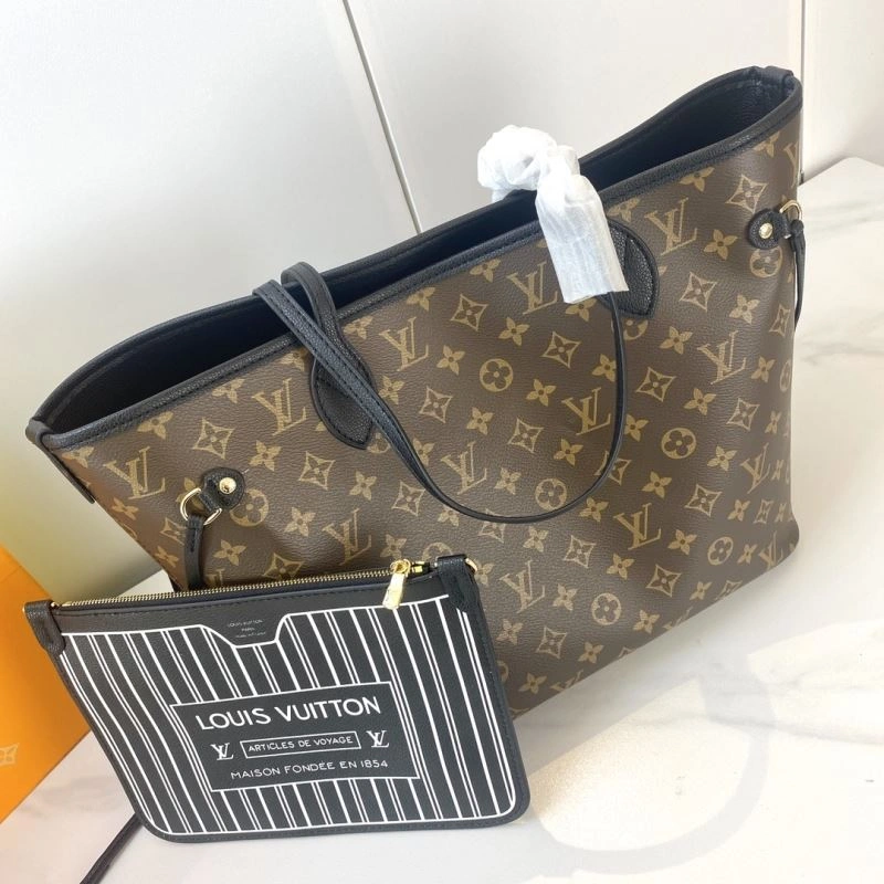 Chic Louis Vuitton Shopping Bags 78982