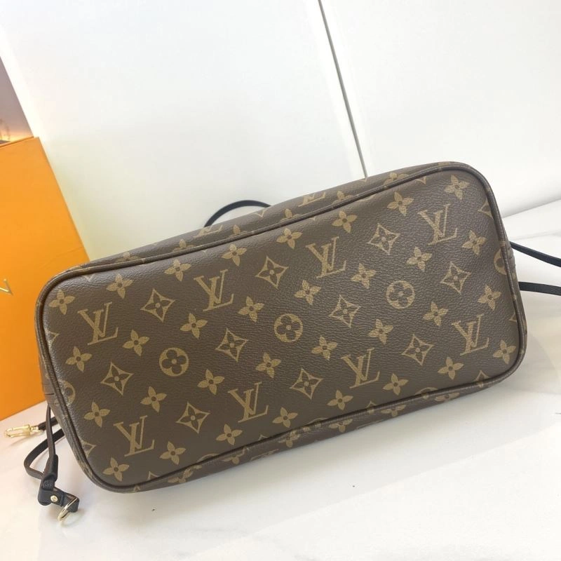 Chic Louis Vuitton Shopping Bags 78982