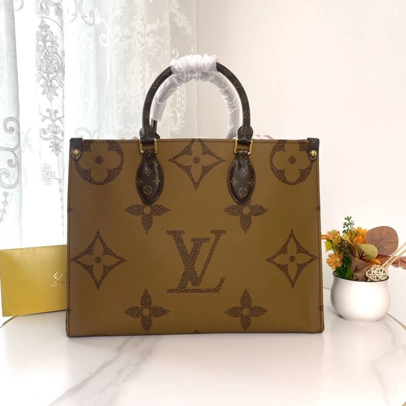 Louis Vuitton Shopping Bags Comfortable 87392