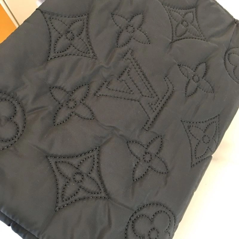 Louis Vuitton Shopping Bags Stretchable 87386