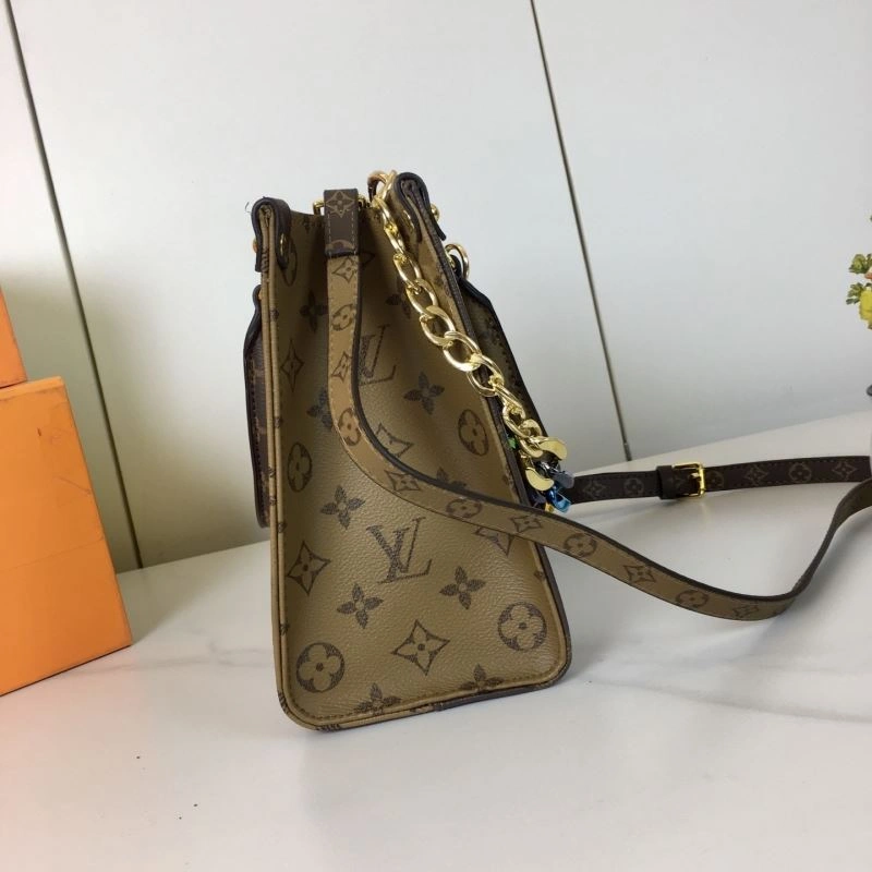 Sporty Louis Vuitton Shopping Bags 87381
