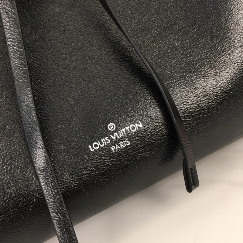RelaxedFit Louis Vuitton Shopping Bags 87378