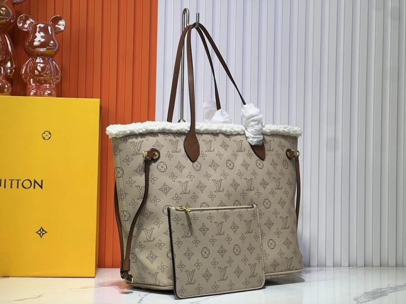 Practical Louis Vuitton Shopping Bags 80139