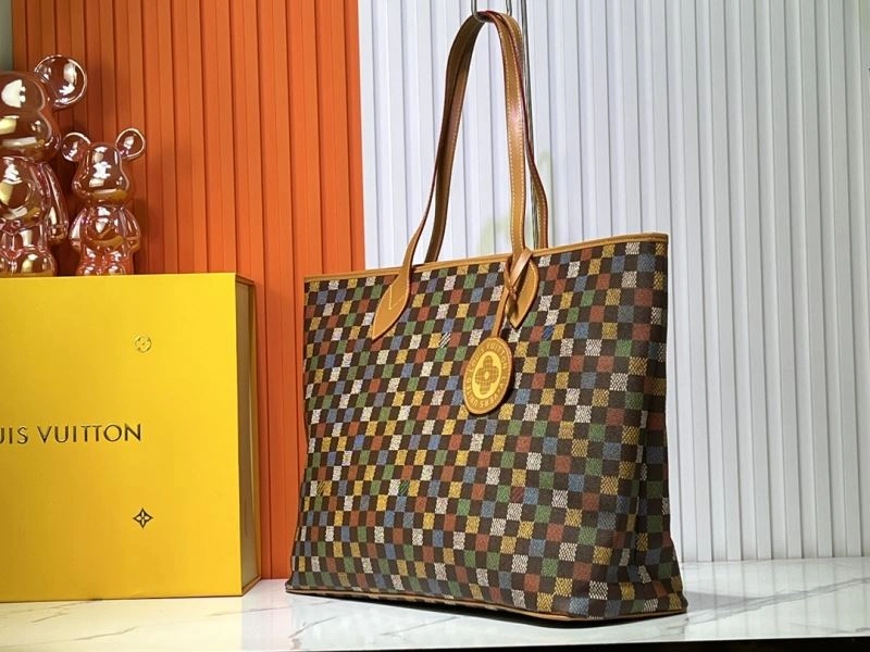 UrbanChic Louis Vuitton Shopping Bags 80133