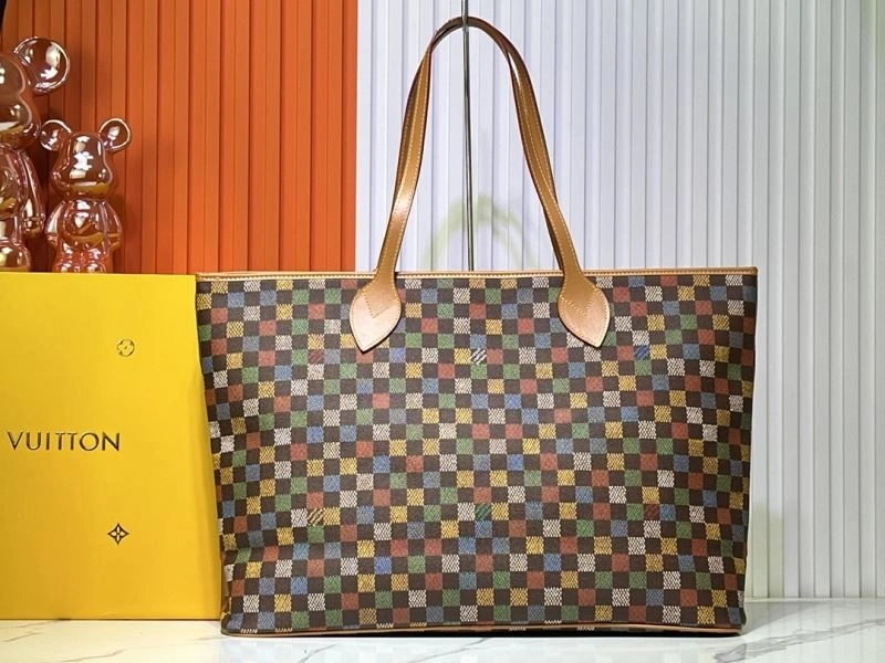 UrbanChic Louis Vuitton Shopping Bags 80133