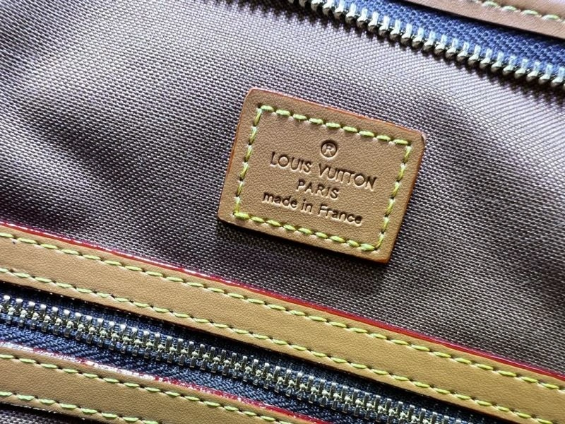 UrbanChic Louis Vuitton Shopping Bags 80133