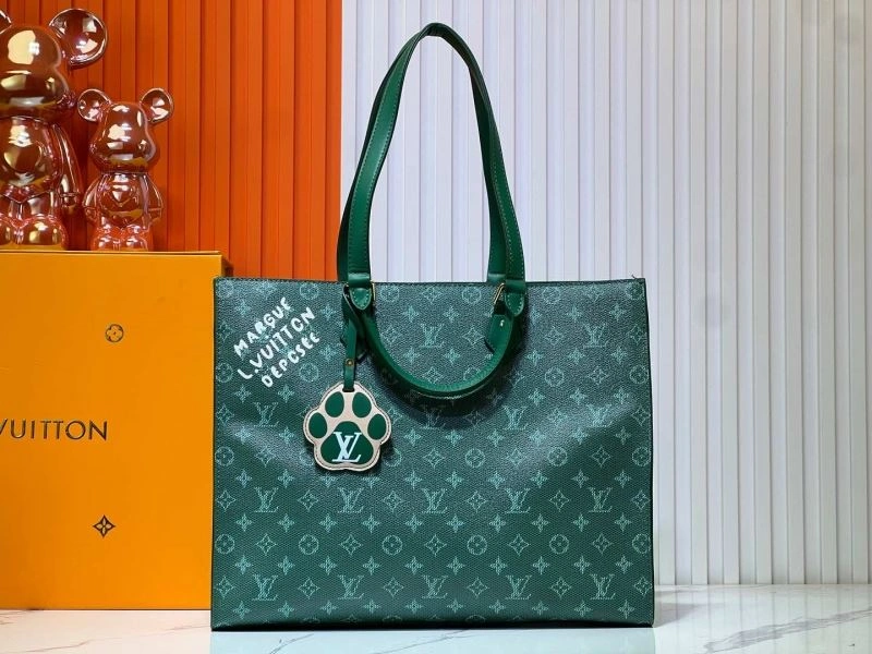 Vibrant Louis Vuitton Shopping Bags 80117