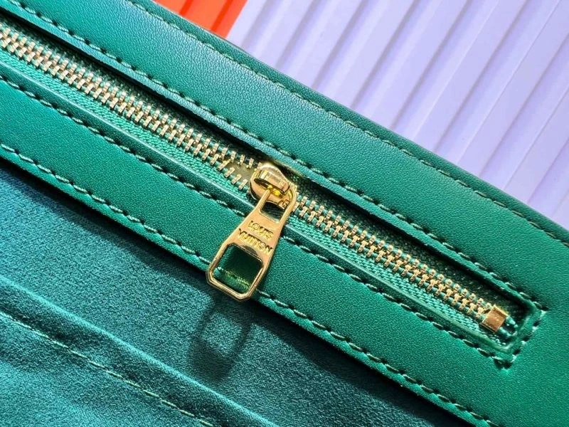Vibrant Louis Vuitton Shopping Bags 80117