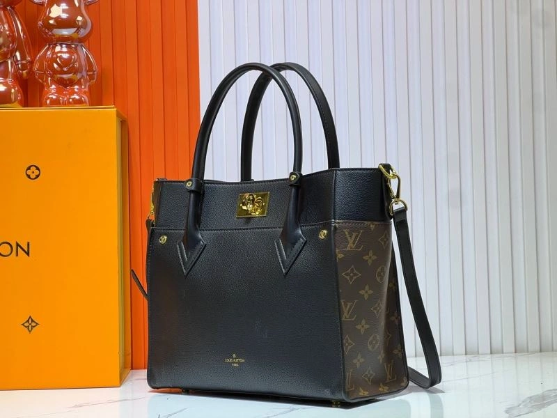 Cozy Louis Vuitton Shopping Bags 80130