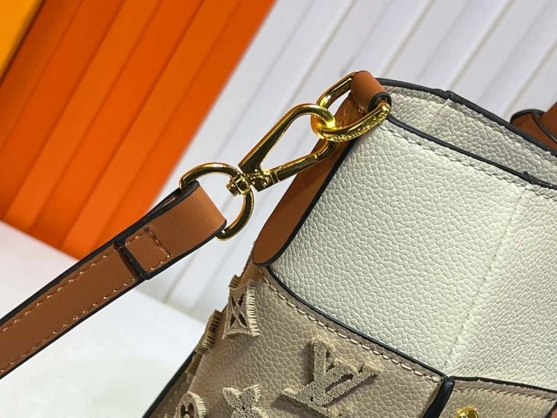 Louis Vuitton Shopping Bags Breathable 80135