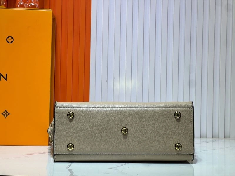 Louis Vuitton Shopping Bags Breathable 80135