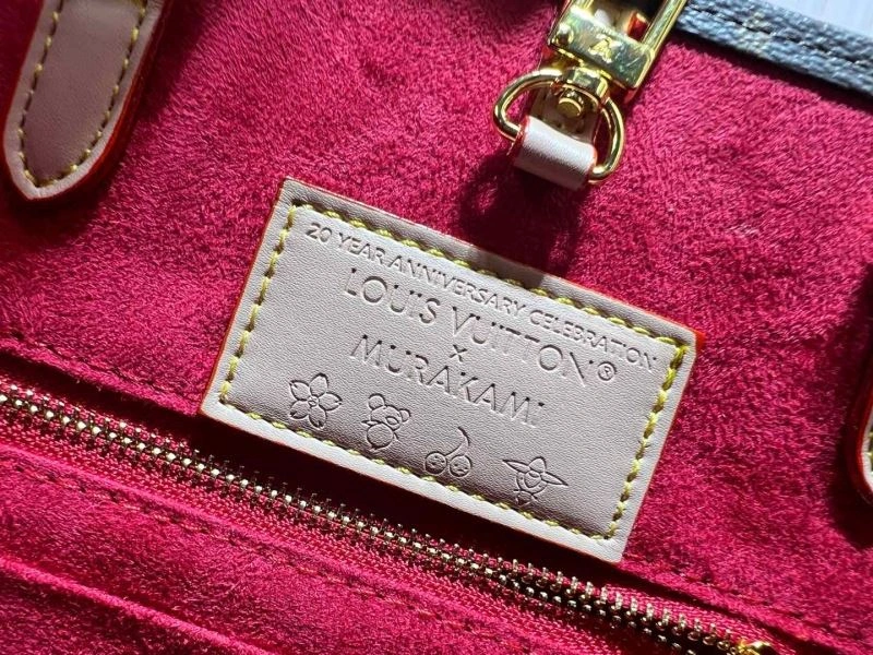WaterResistant Louis Vuitton Shopping Bags 80154