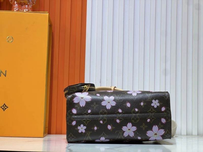 Lightweight Louis Vuitton Shopping Bags 80115