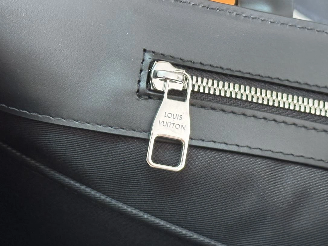 UrbanStyle Louis Vuitton Shopping Bags 91820