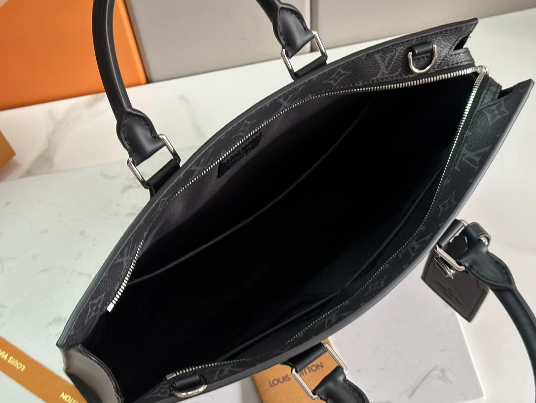 Louis Vuitton Shopping Bags Modern 91847