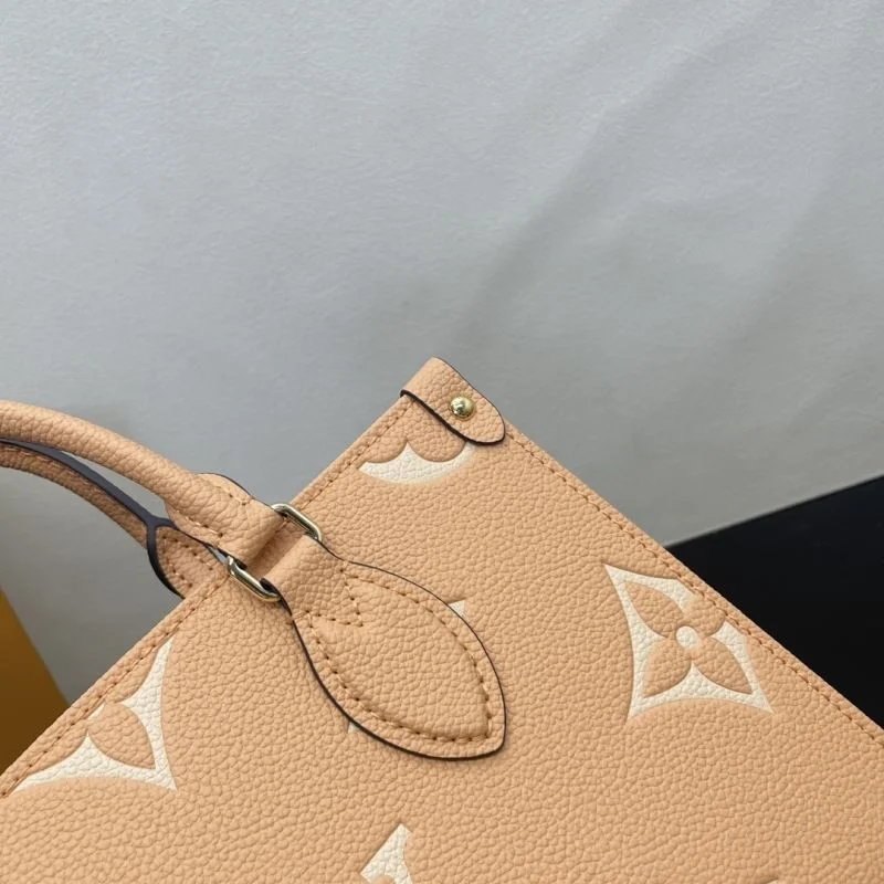 Louis Vuitton Shopping Bags Minimalist 41732
